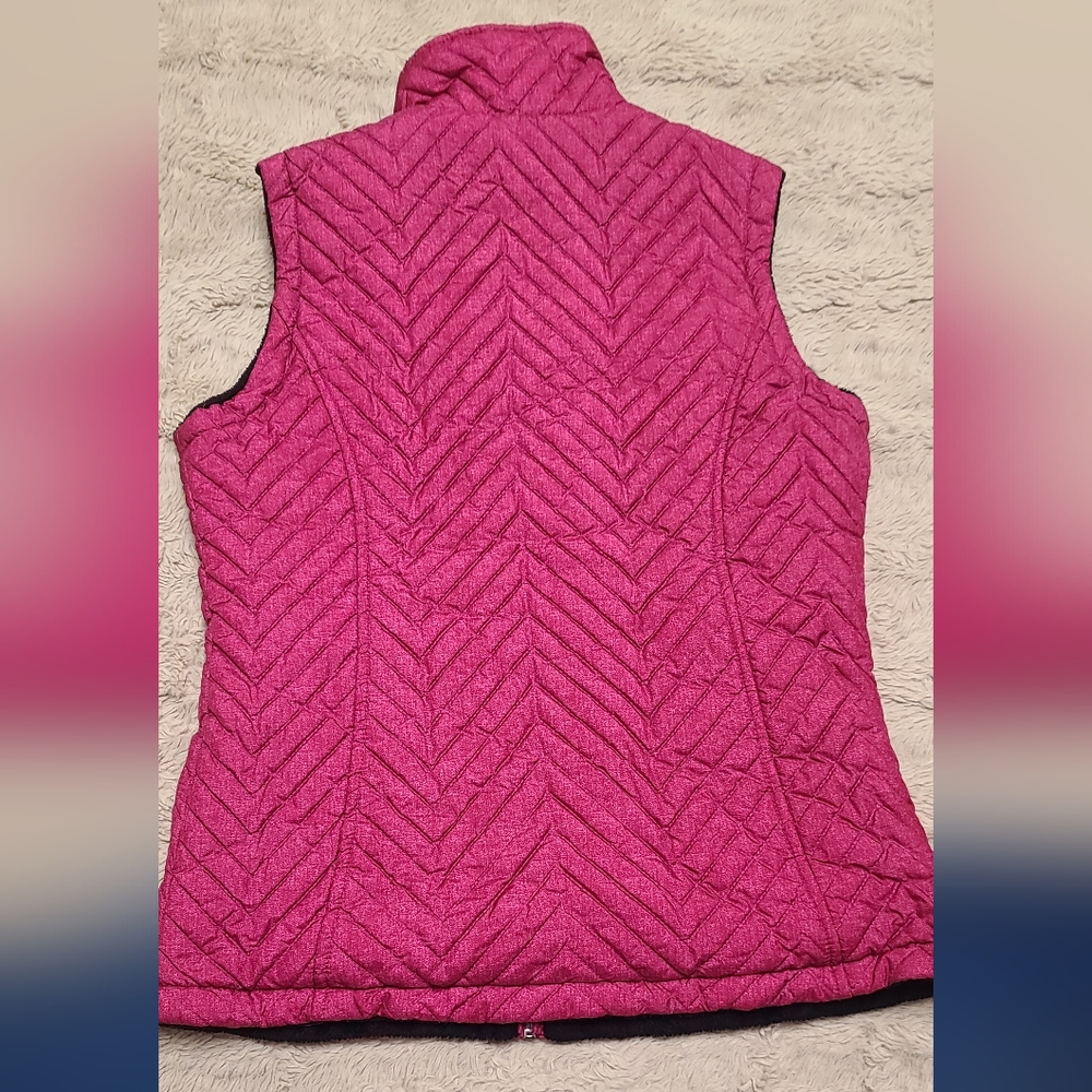 Pink Free Country Quilted Vest, Reversible, Size Small - Picture 3 of 9
